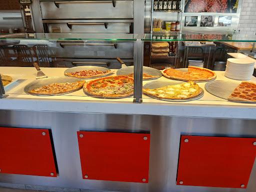 Famous Famiglia Pizzeria